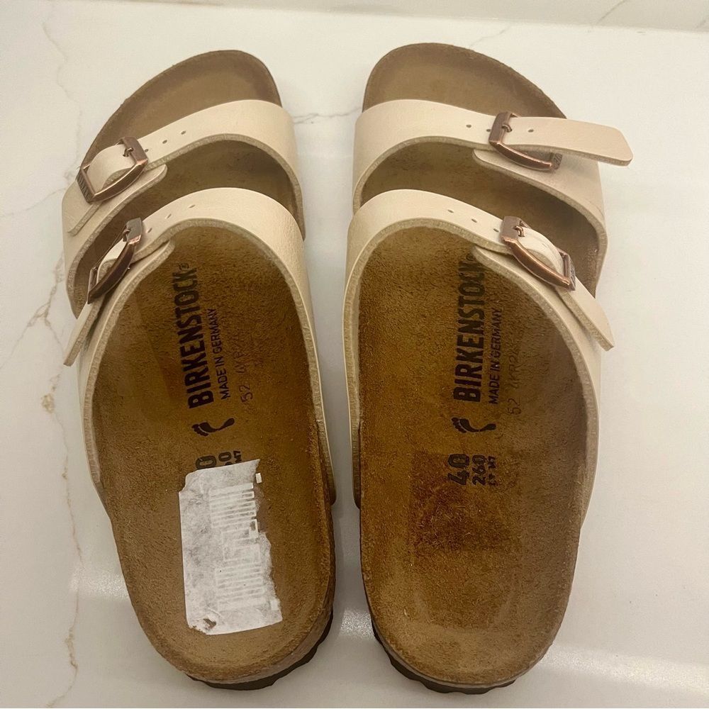 NWT✨Birkenstock Arizona Cream Neutral Rose Gold Buckle Sandals 40 - Picture 8 of 9